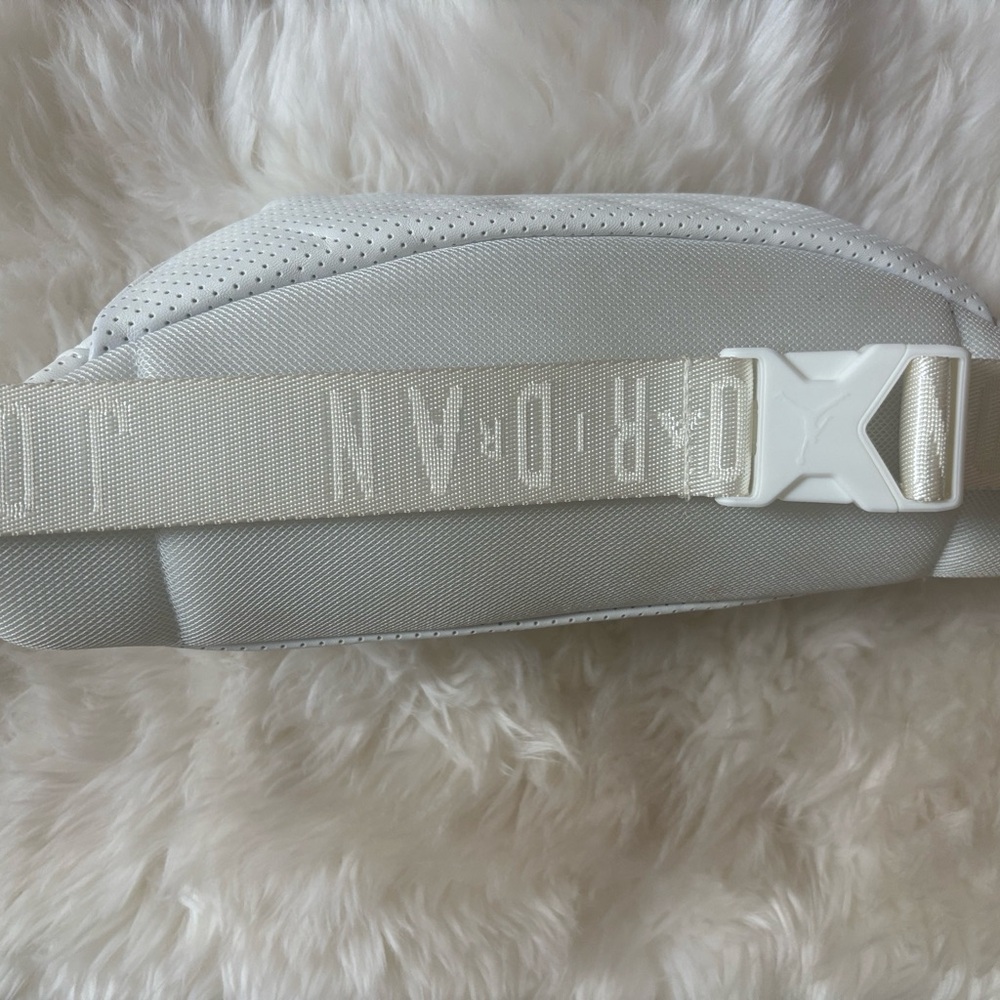 Jordan White Perforated Sling Bag with Rose-Gold Jumpman - Picture 3 of 5